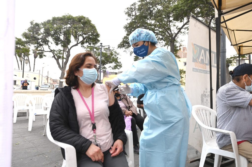 MML realizó despistaje y vacunación contra el COVID-19 en San Juan de Lurigancho